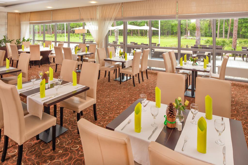 Z-Hotel Business & Spa Отвоцк Экстерьер фото